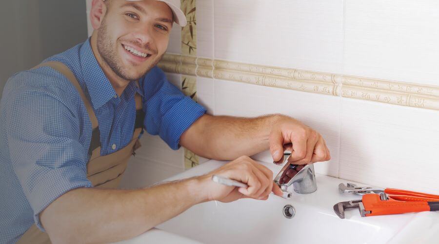 Professional clogged drains services in Howard City, MI